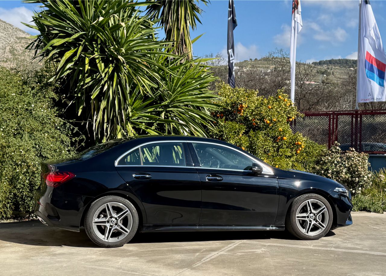 Mercedes Clase A 200 D SEDAN 8G, AMG LINE, PAQ. PREMIUM  - Foto 7