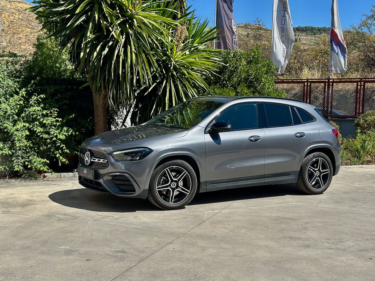 Mercedes GLA 200 7G AMG LINE  - Foto 24