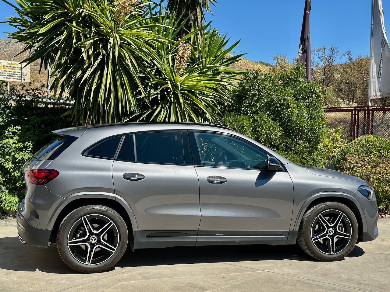 Mercedes GLA 200 7G AMG LINE  - Foto 6