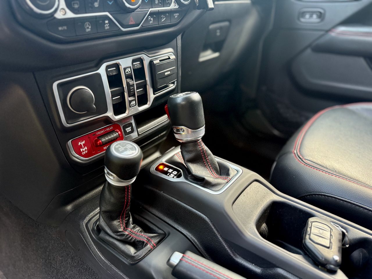 Jeep Wrangler UNLIMITED RUBICON 2.2 CRD  - Foto 15
