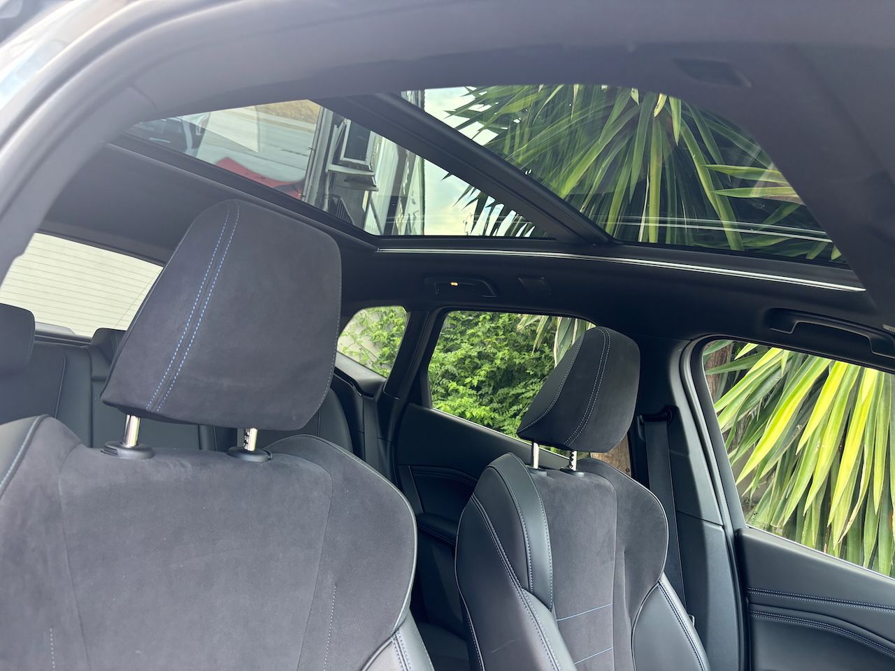 BMW Serie 2 Active Tourer 218D, PAQ M, TECHO PANORAMICO, LED ADAPTATIVOS  - Foto 4