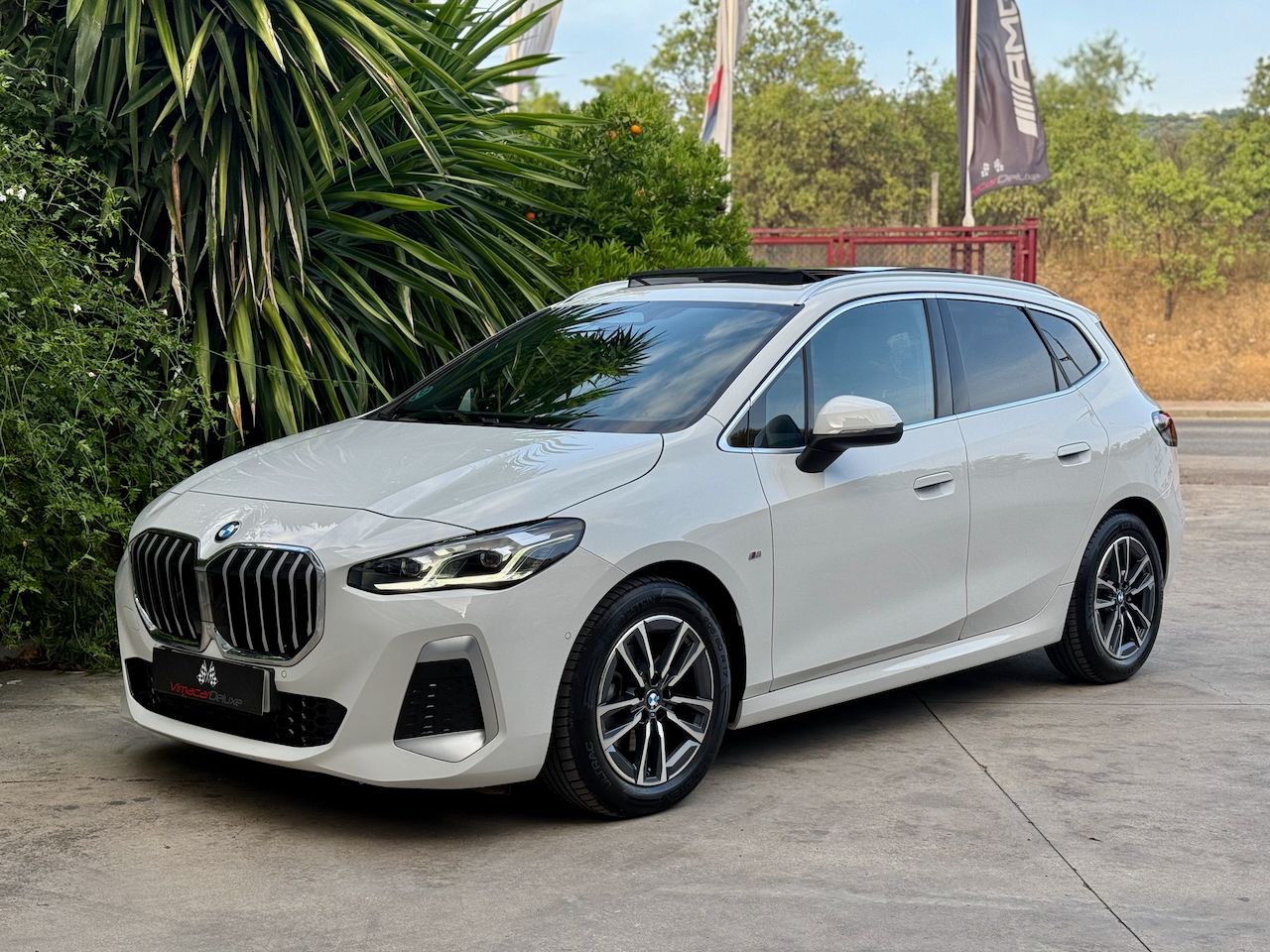 Foto bmw serie 2 active tourer 2024 /