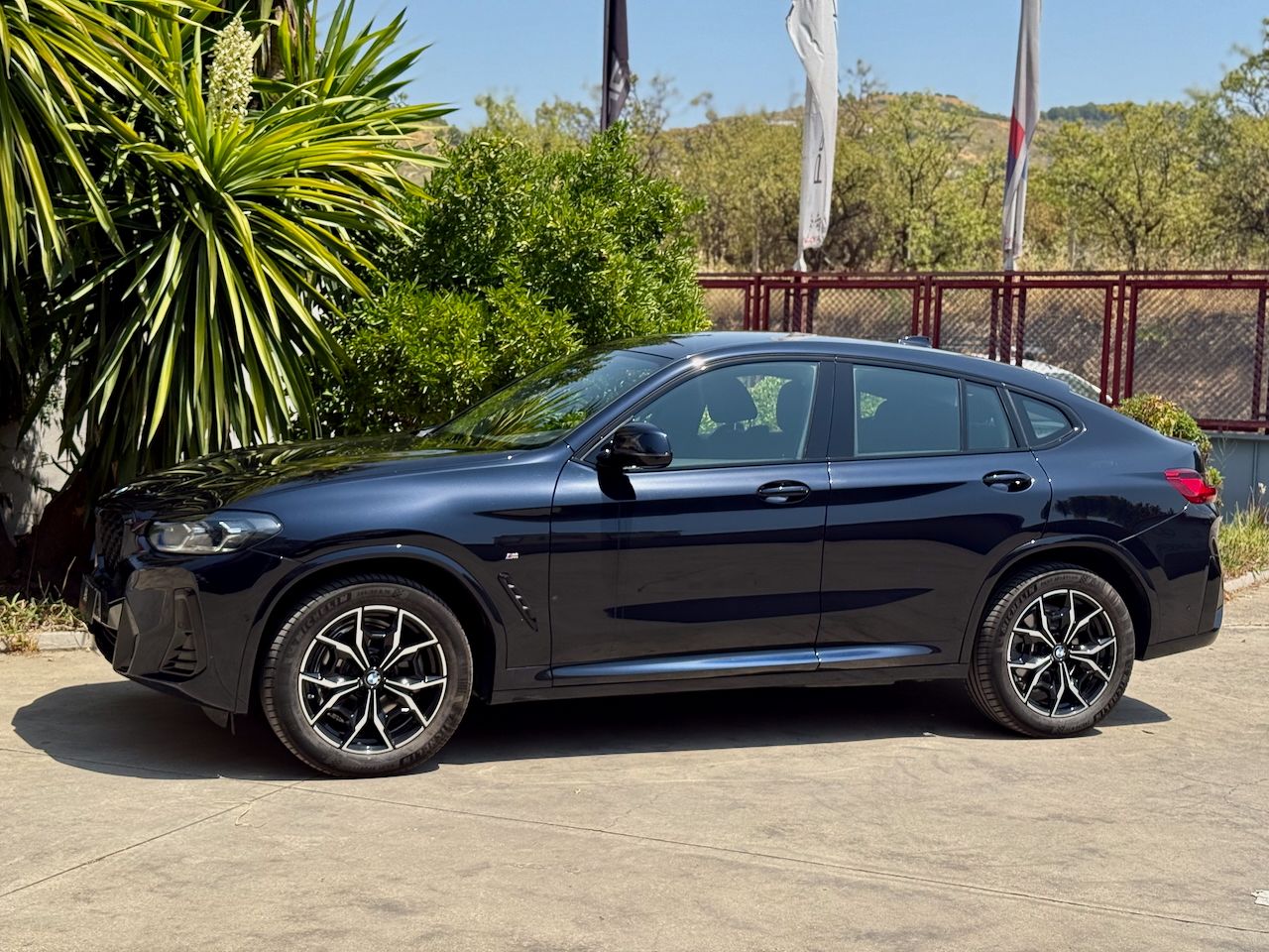 BMW X4 XDRIVE20D PAQUETE M  - Foto 5