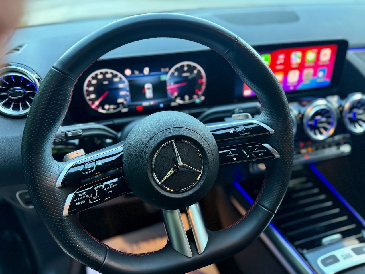 Mercedes GLA 200 D AMG LINE - Foto 17