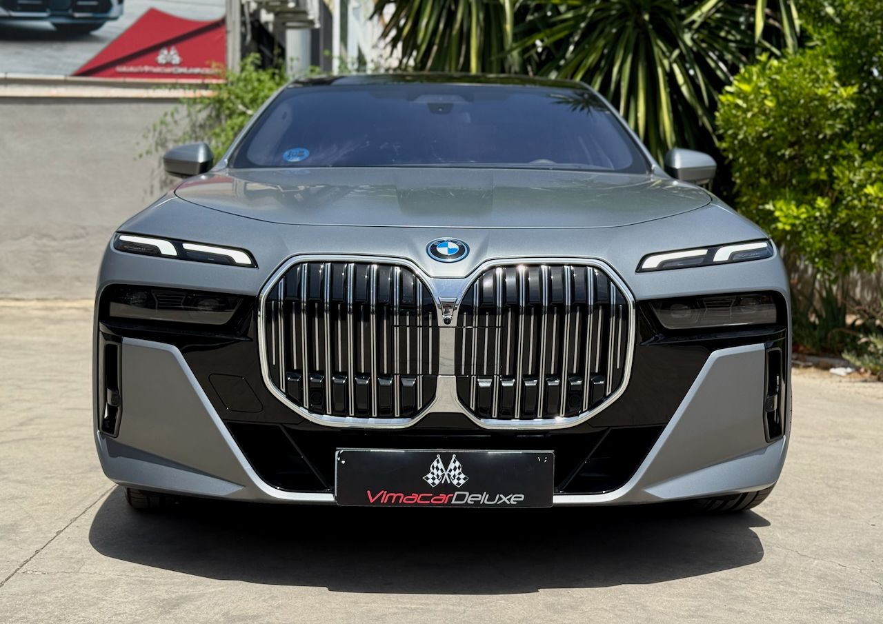 BMW Serie 7 750e xDrive THEATRE SCRREN - Foto 5