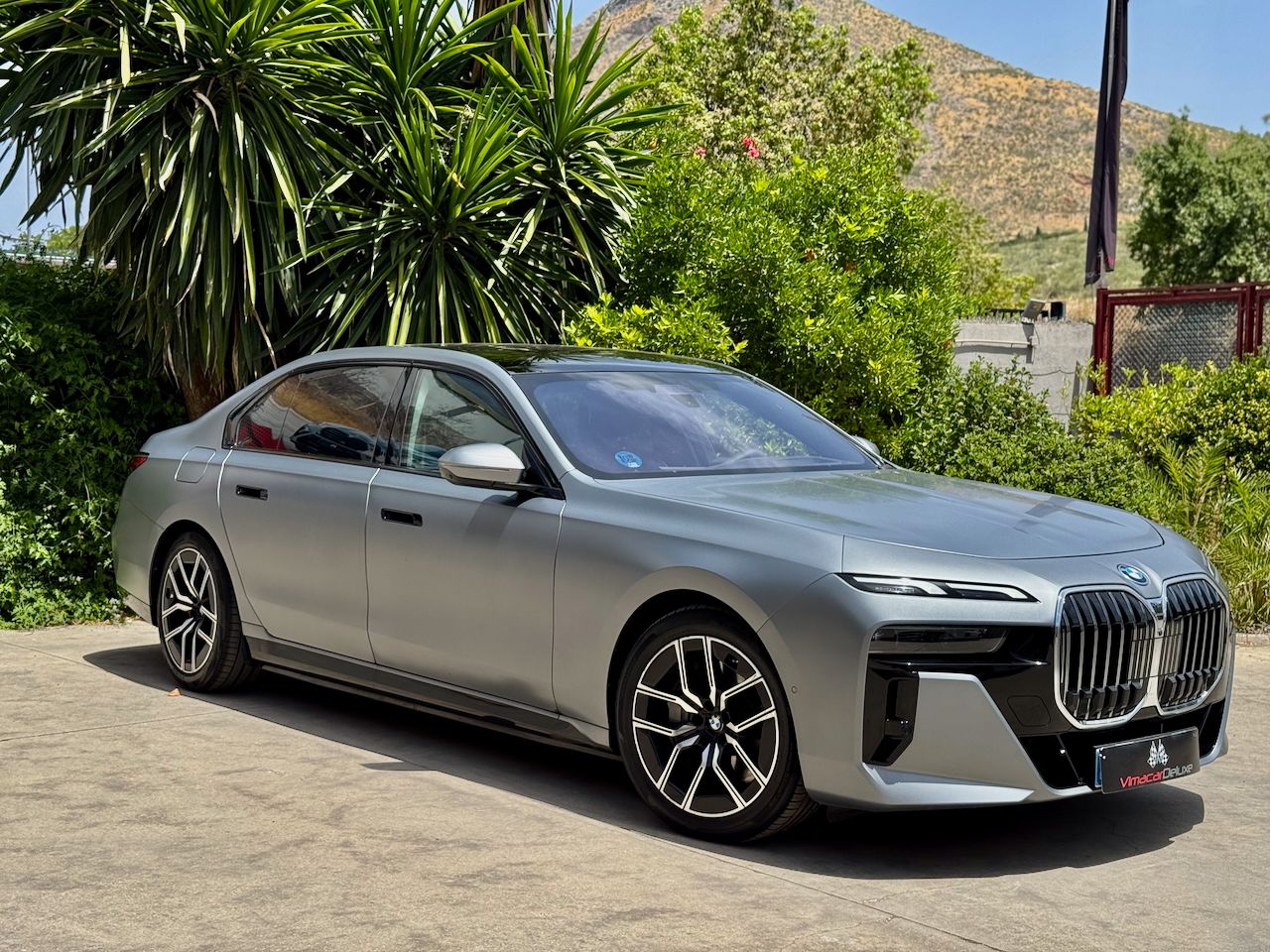 BMW Serie 7 750e xDrive THEATRE SCRREN - Foto 8
