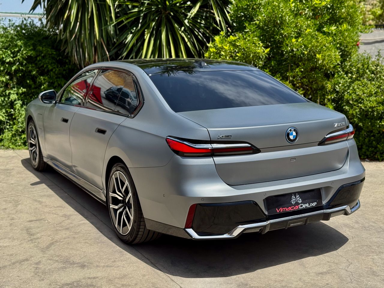 BMW Serie 7 750e xDrive THEATRE SCRREN - Foto 13