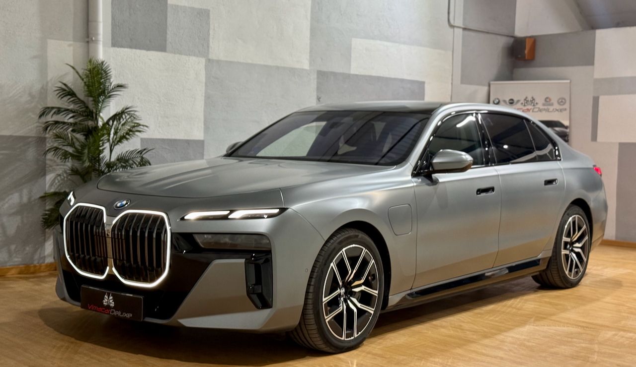 BMW Serie 7 750e xDrive THEATRE SCRREN - Foto 6