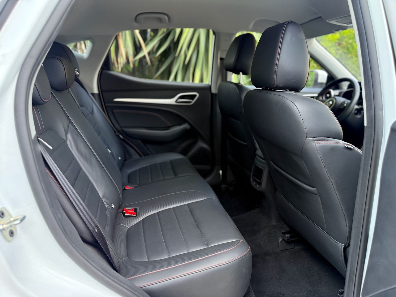 MG ZS Luxury 1.0 T-GDI Automático - Foto 13
