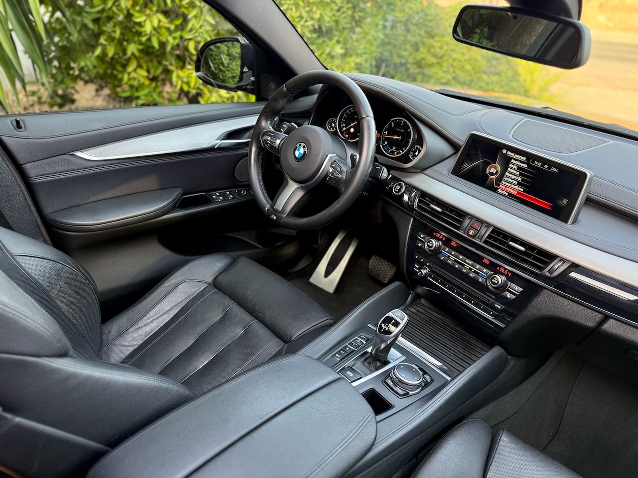 BMW X6 xDrive40d - Foto 16