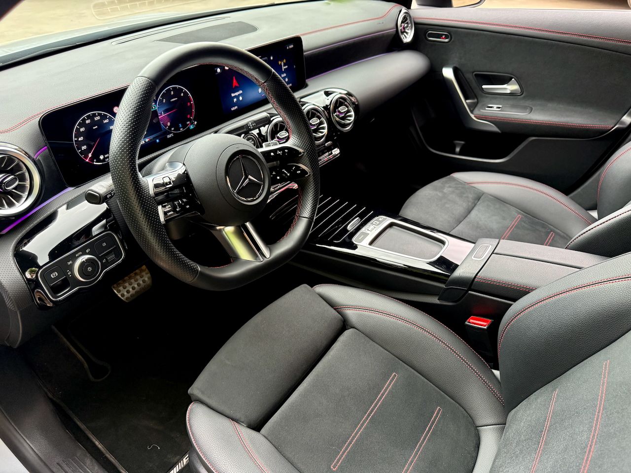 Mercedes CLA 220 d Coupé AMG LINE - Foto 12