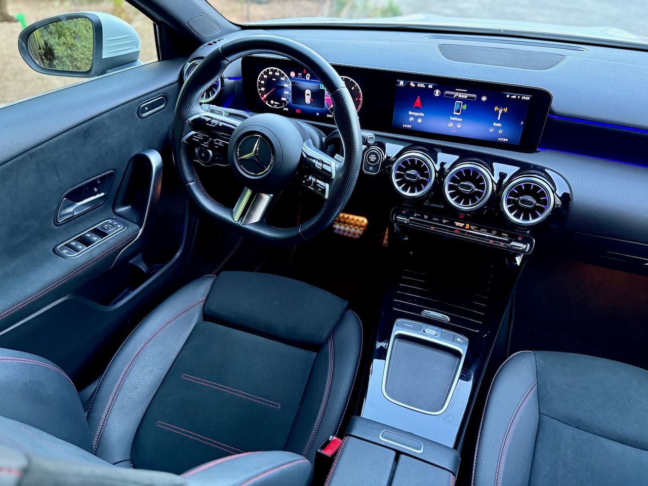 Mercedes Clase A 200D AMG LINE - Foto 22