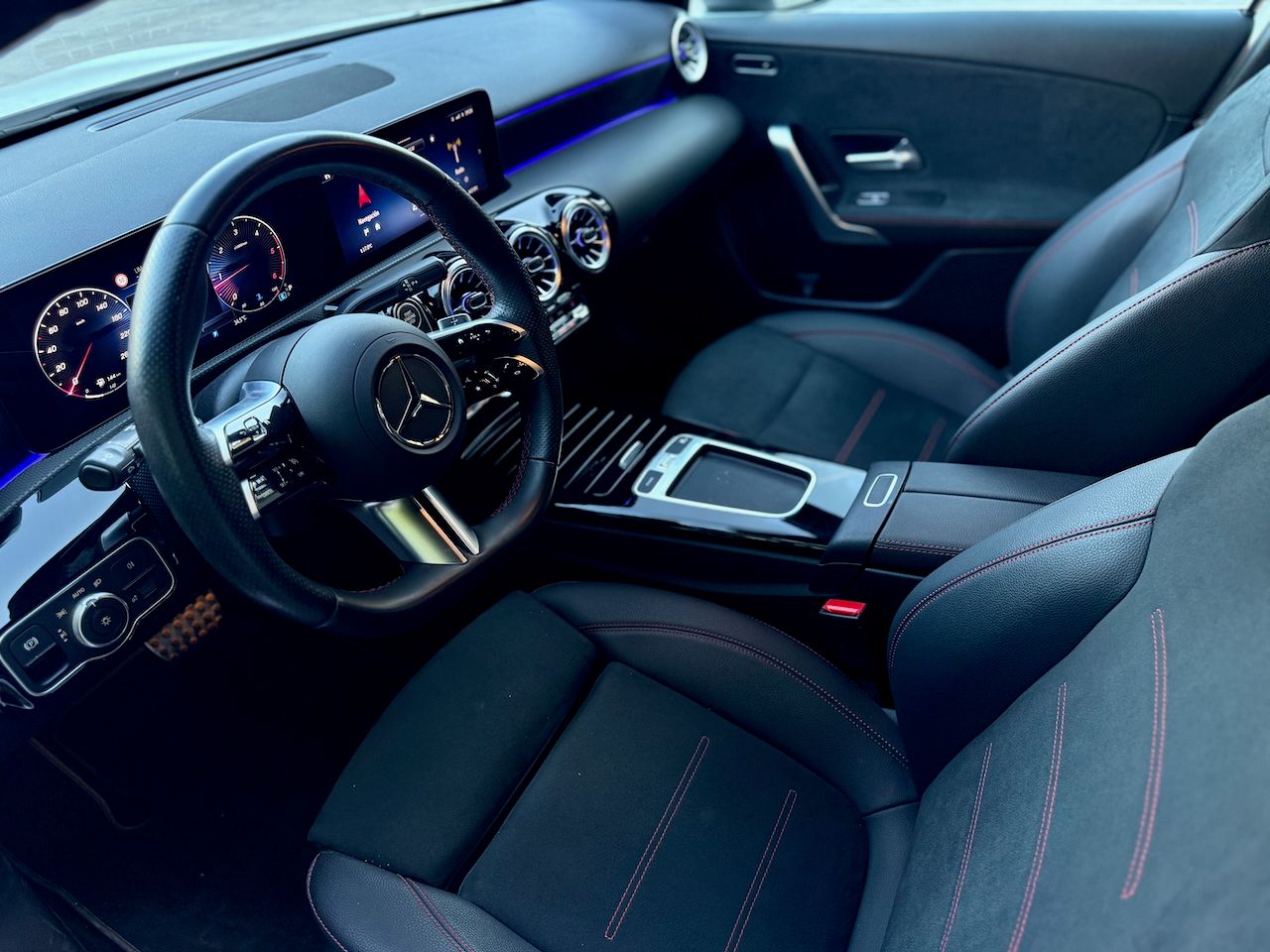 Mercedes Clase A 200D AMG LINE - Foto 21