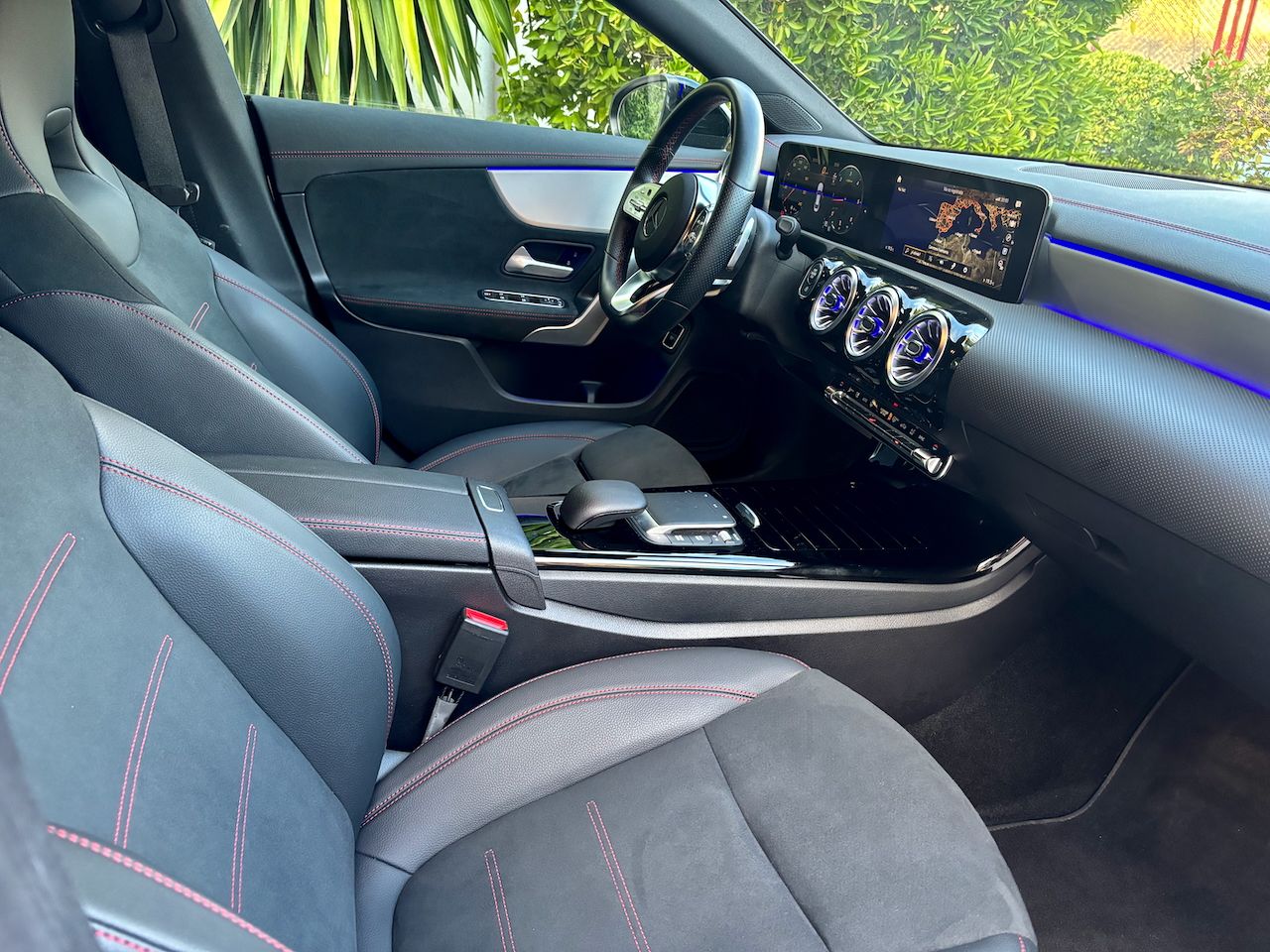 Mercedes Clase CLA 200 d AMG LINE  - Foto 15