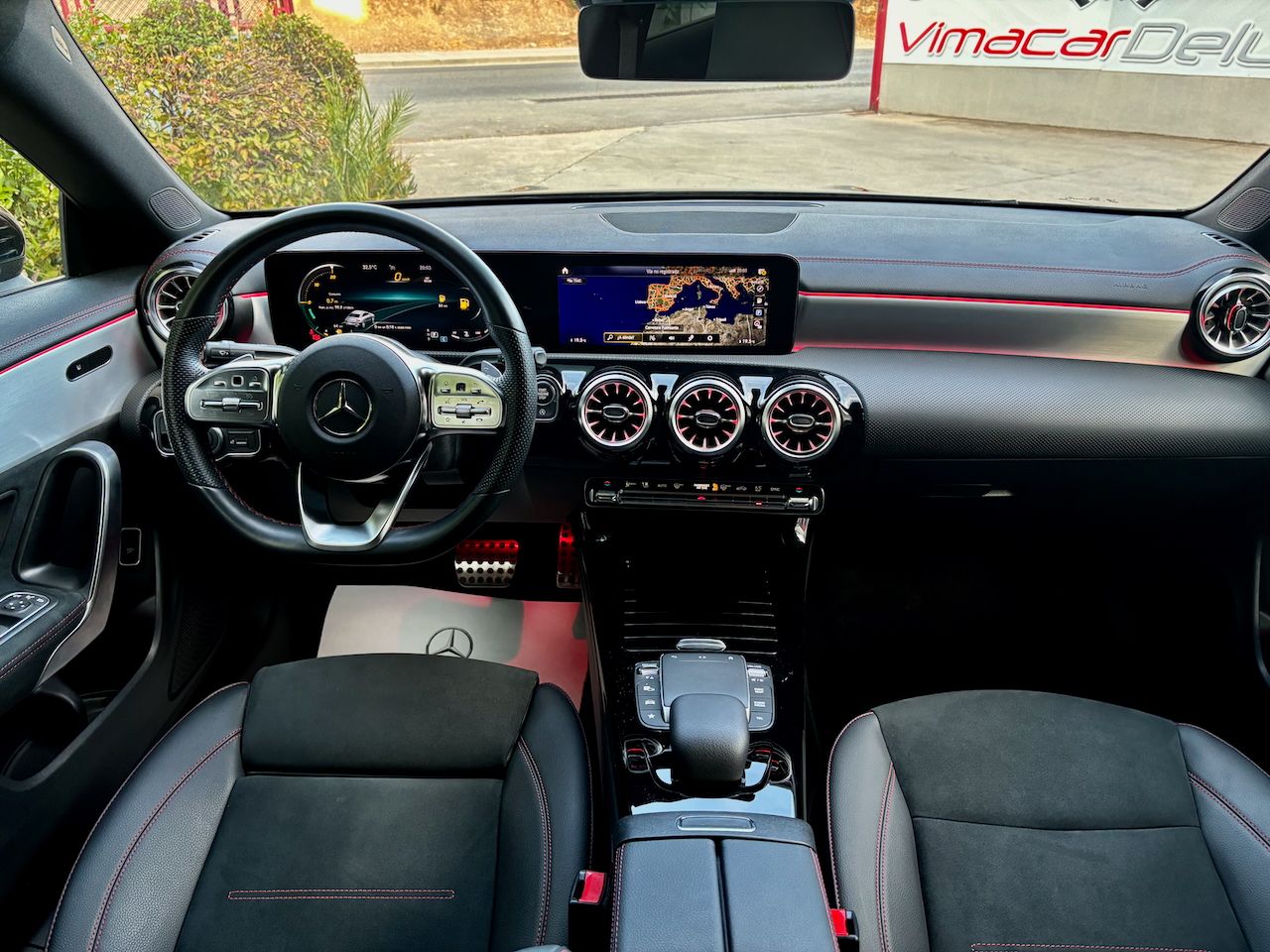 Mercedes Clase CLA 200 d AMG LINE  - Foto 13
