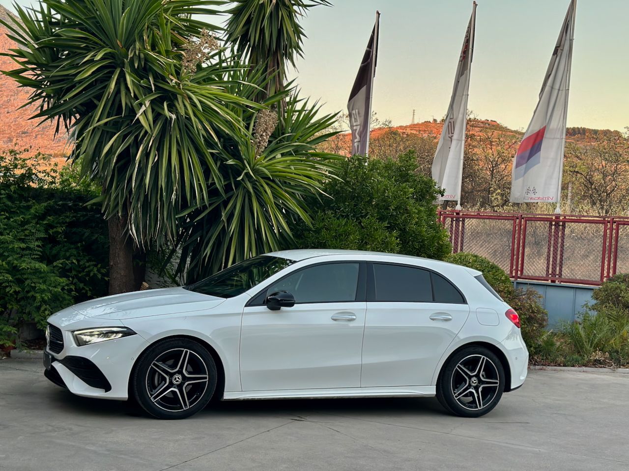 Mercedes Clase A 180 7G AMG LINE, CAMARA, LED  - Foto 6