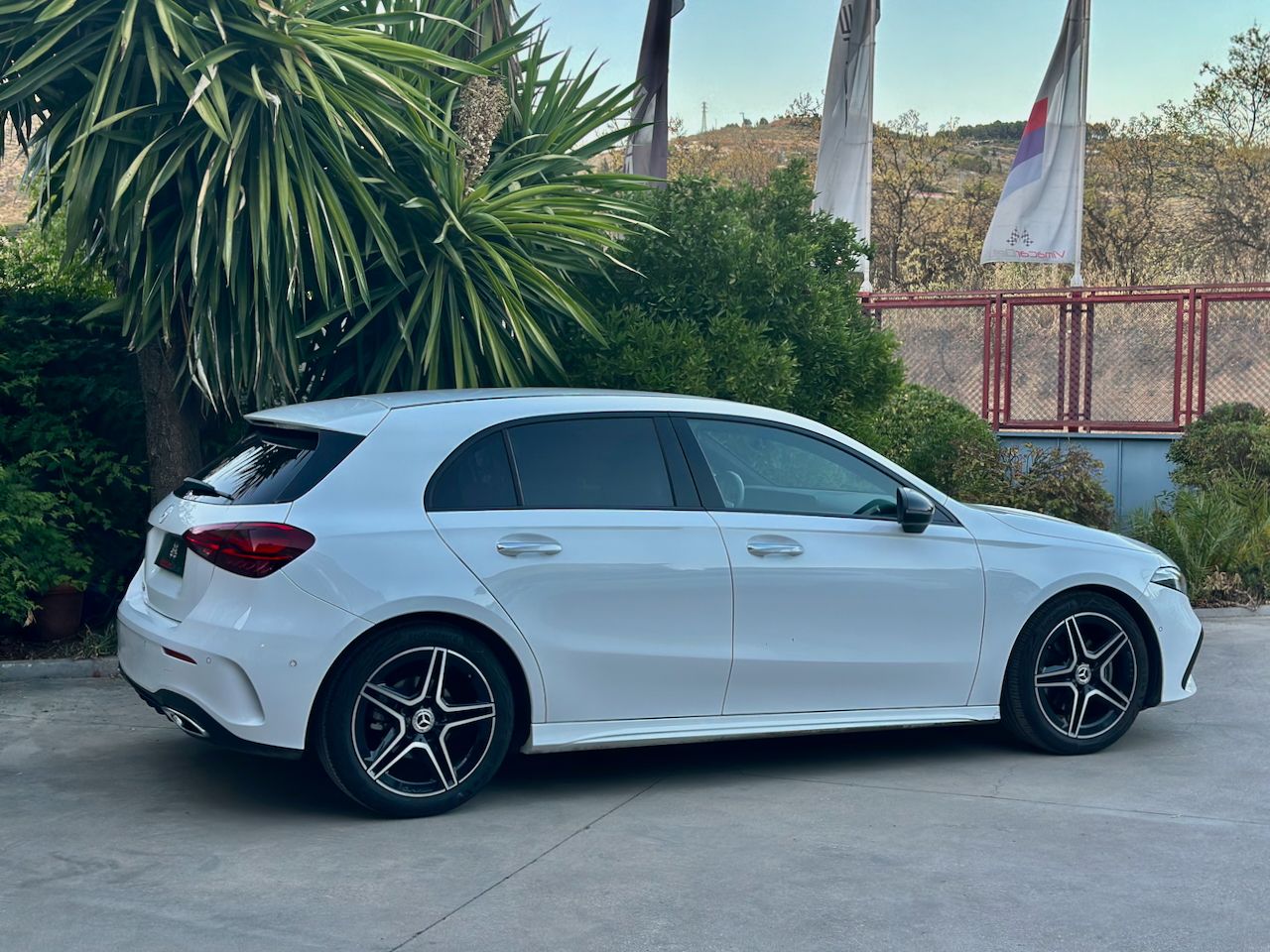 Mercedes Clase A 180 7G AMG LINE, CAMARA, LED  - Foto 8