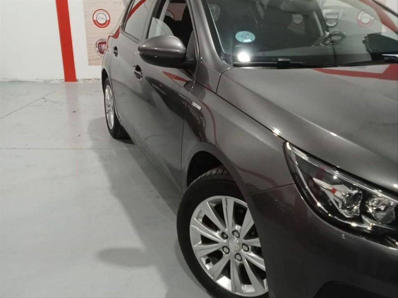 Peugeot 308 5p Allure PureTech 110 SS 6 Vel. MAN - Foto 3