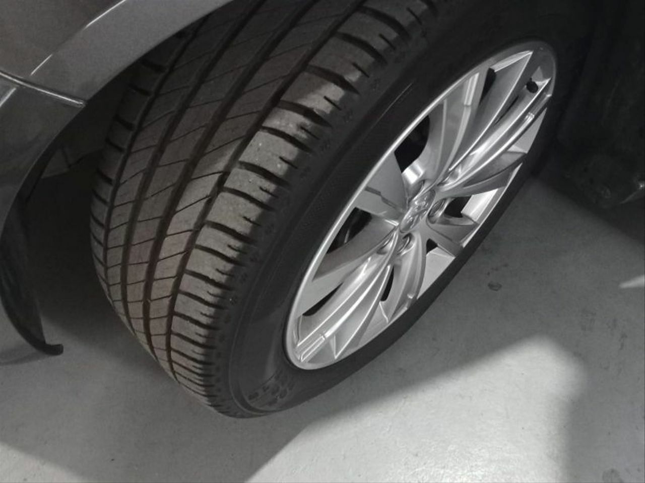 Peugeot 308 5p Allure PureTech 110 SS 6 Vel. MAN - Foto 17