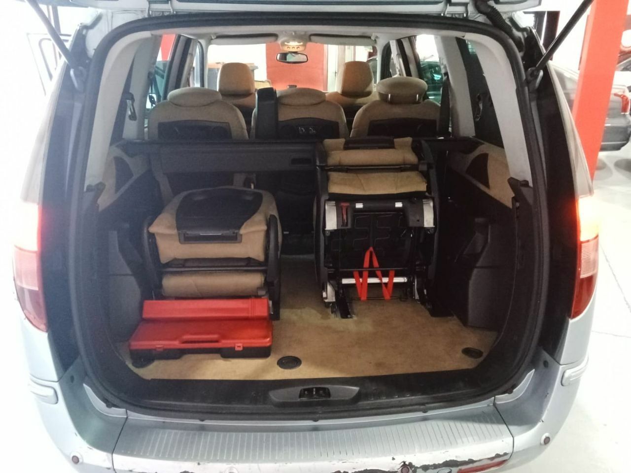 Lancia Phedra 2.0 16v JTD 120CV - Foto 10