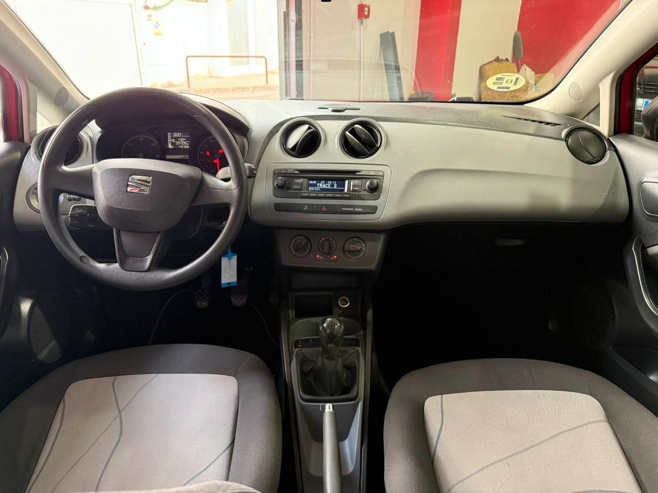 Seat Ibiza 1.6 TDI 90cv Reference ITech - Foto 12