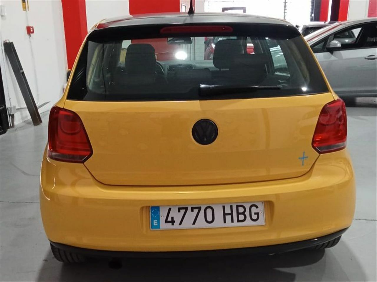 Volkswagen Polo 1.6 TDI 90cv DSG Advance - Foto 8