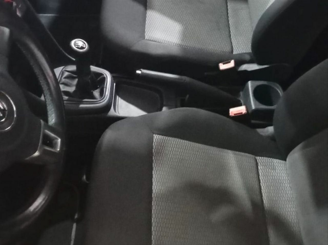 Volkswagen Polo 1.6 TDI 90cv DSG Advance - Foto 17