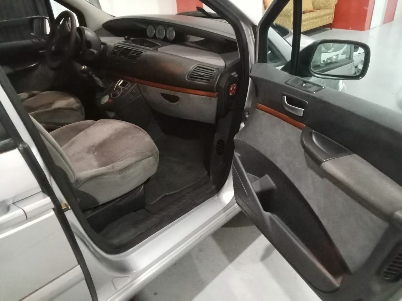 Citroën C8 2.2i 16v Premier - Foto 14