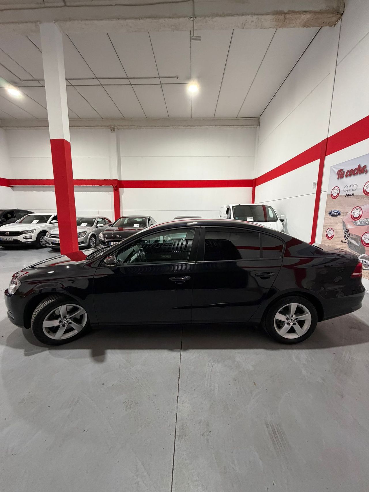 Volkswagen Passat 2.0 TDI 140 DSG Highline BlueMotion Tech - Foto 11