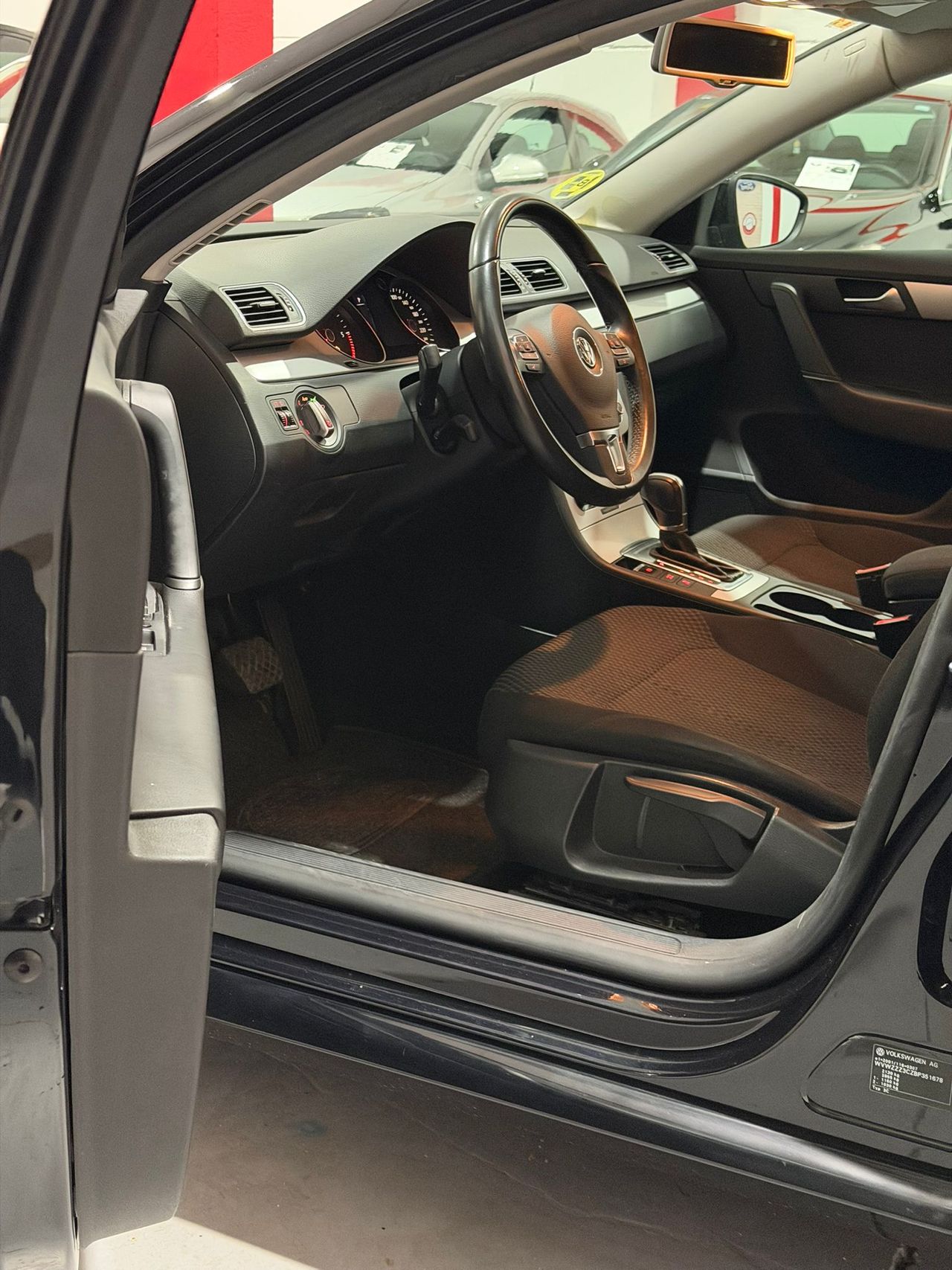 Volkswagen Passat 2.0 TDI 140 DSG Highline BlueMotion Tech - Foto 15