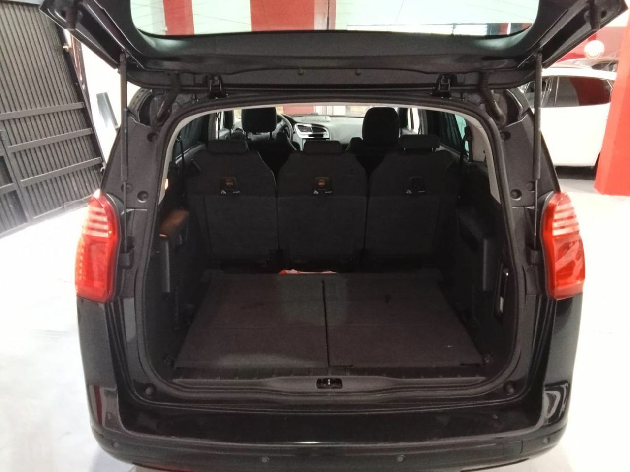 Peugeot 5008 Active 1.6 eHDI 115 FAP CMP Blue Lion - Foto 10