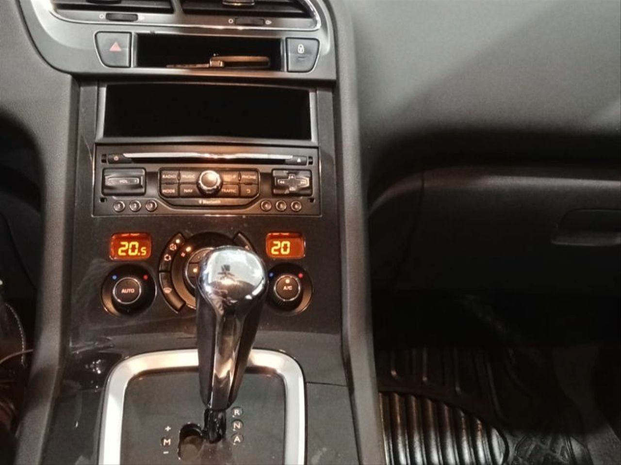 Peugeot 5008 Active 1.6 eHDI 115 FAP CMP Blue Lion - Foto 12