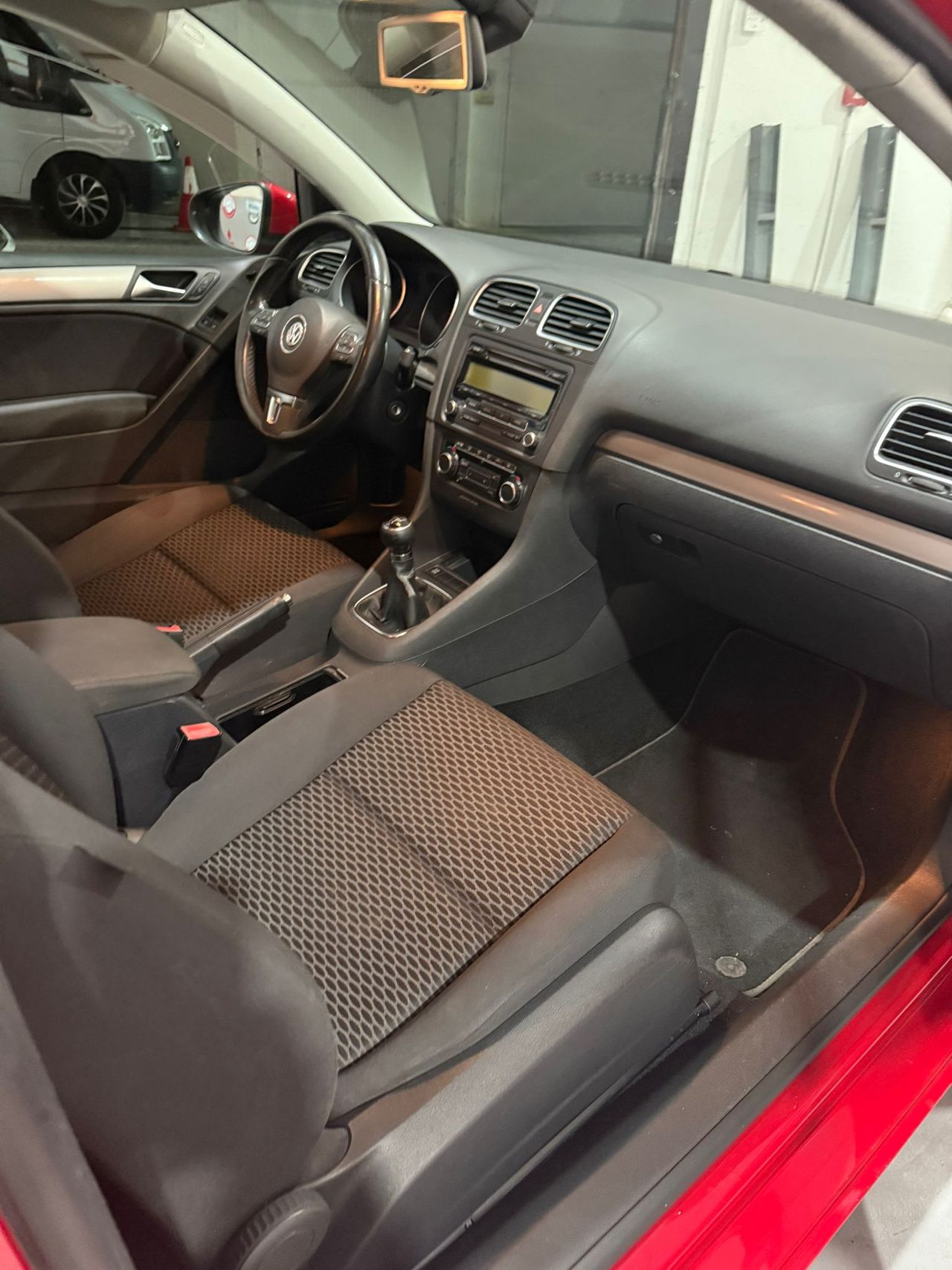 Volkswagen Golf 3p Sport 1.6 TDI CR 105 CV DPF - Foto 17