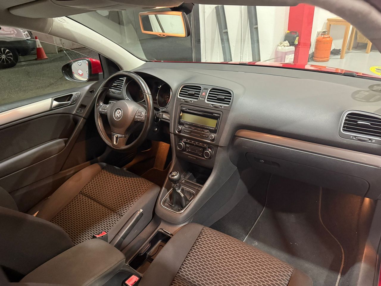 Volkswagen Golf 3p Sport 1.6 TDI CR 105 CV DPF - Foto 18