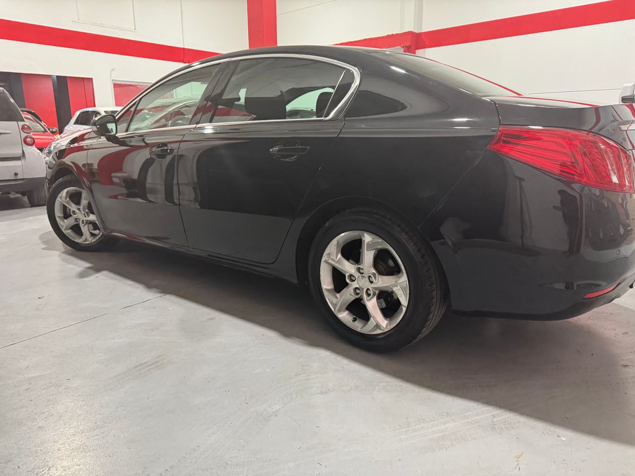 Peugeot 508 4p Active 2.0 HDi 140 - Foto 9