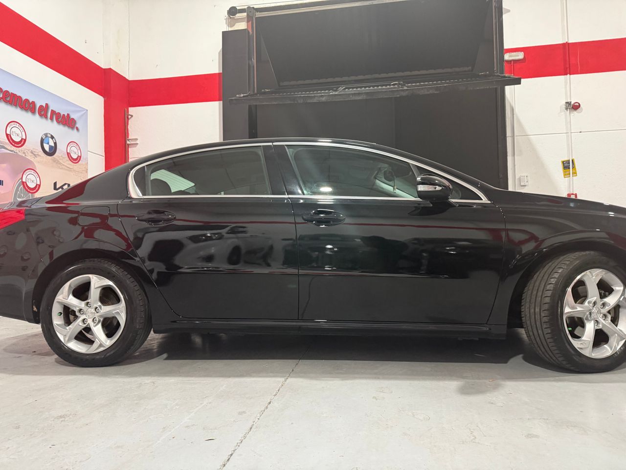 Peugeot 508 4p Active 2.0 HDi 140 - Foto 6