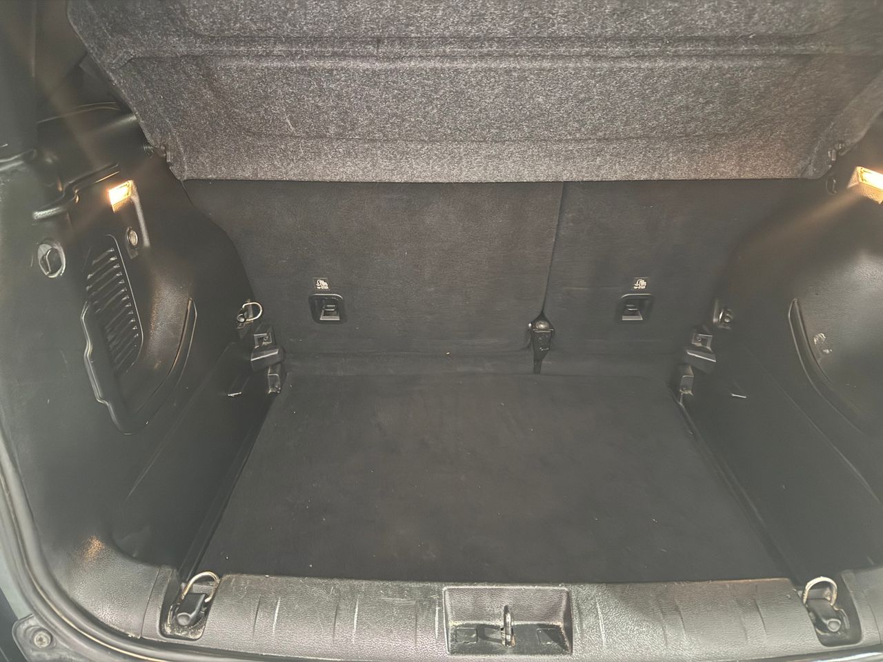 Jeep Renegade 2.0 MultiJet 103 kW (140 CV) Limited 4x4 Active Drive - Foto 13