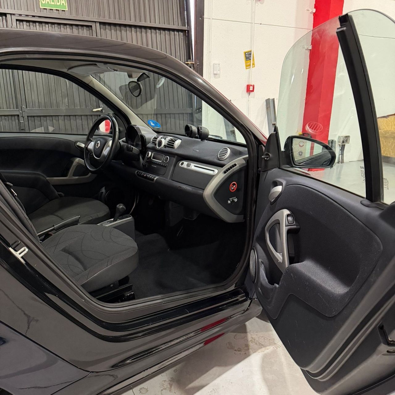 Smart Fortwo Coupe Electric Drive 55 - Foto 14