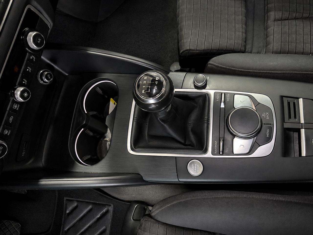 Audi A3 Sportback 30 TFSI S LINE - Foto 17