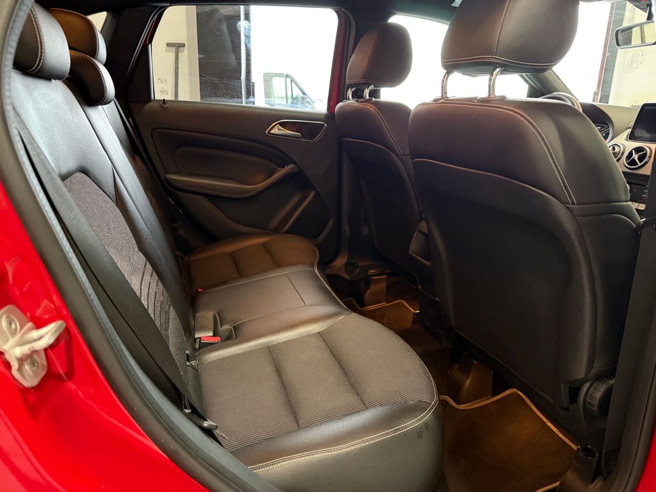 Mercedes Clase B B 180 d - Foto 17