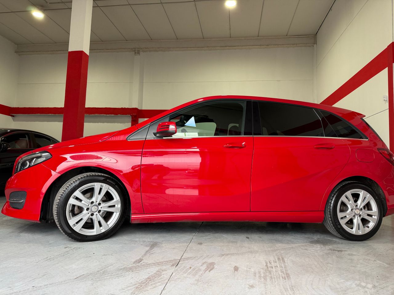 Mercedes Clase B B 180 d - Foto 6