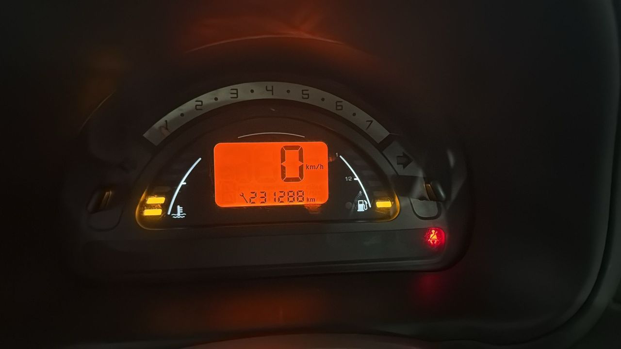 Citroën C3 HDi 70 Vivace - Foto 11