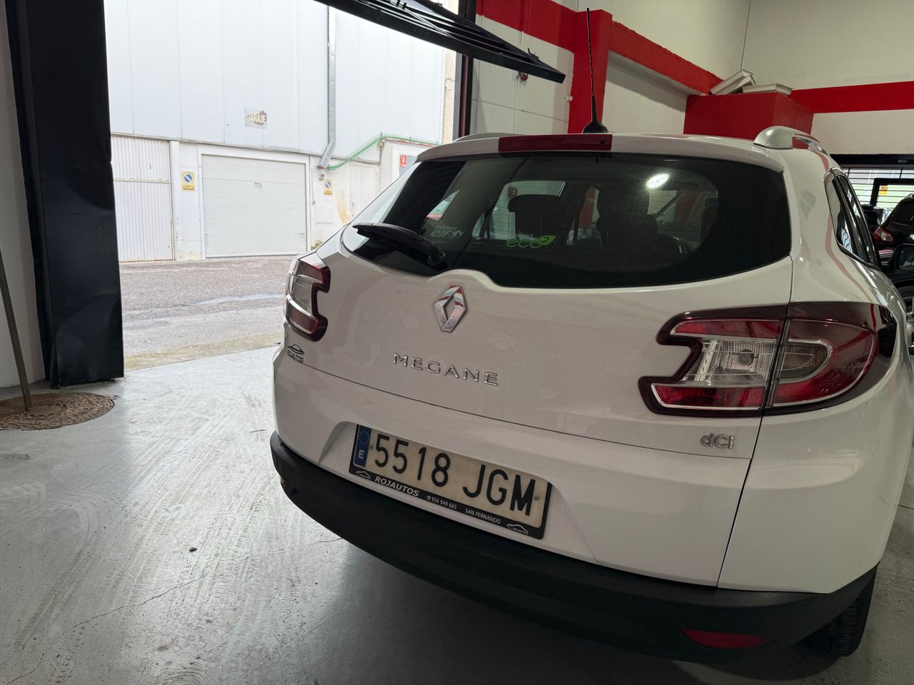 Renault Megane Mégane Sport Tourer Limited Energy dCi 110 S&S - Foto 8