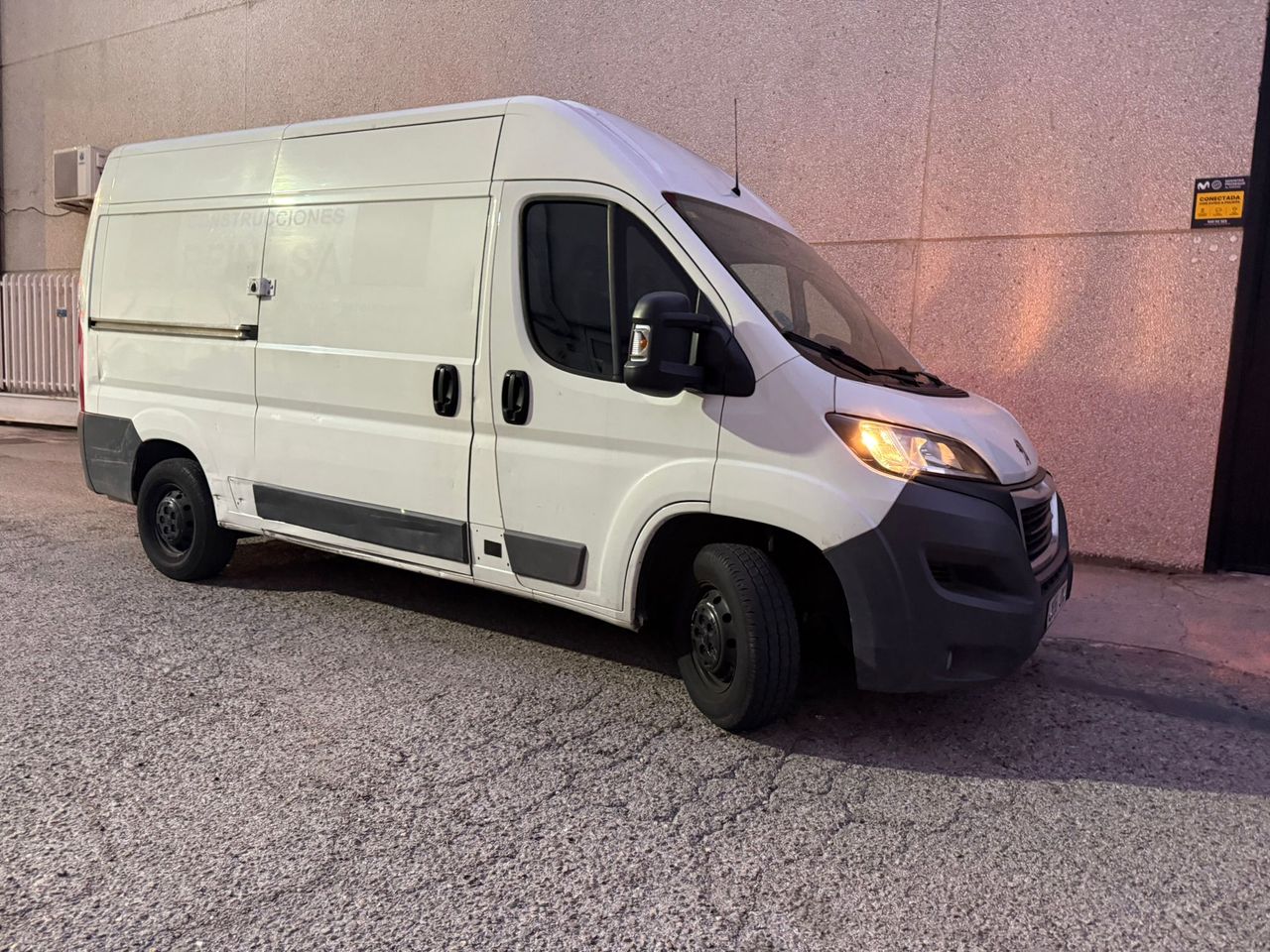 Peugeot Boxer 335 L3H2 BlueHDi 96KW 130CV - Foto 5