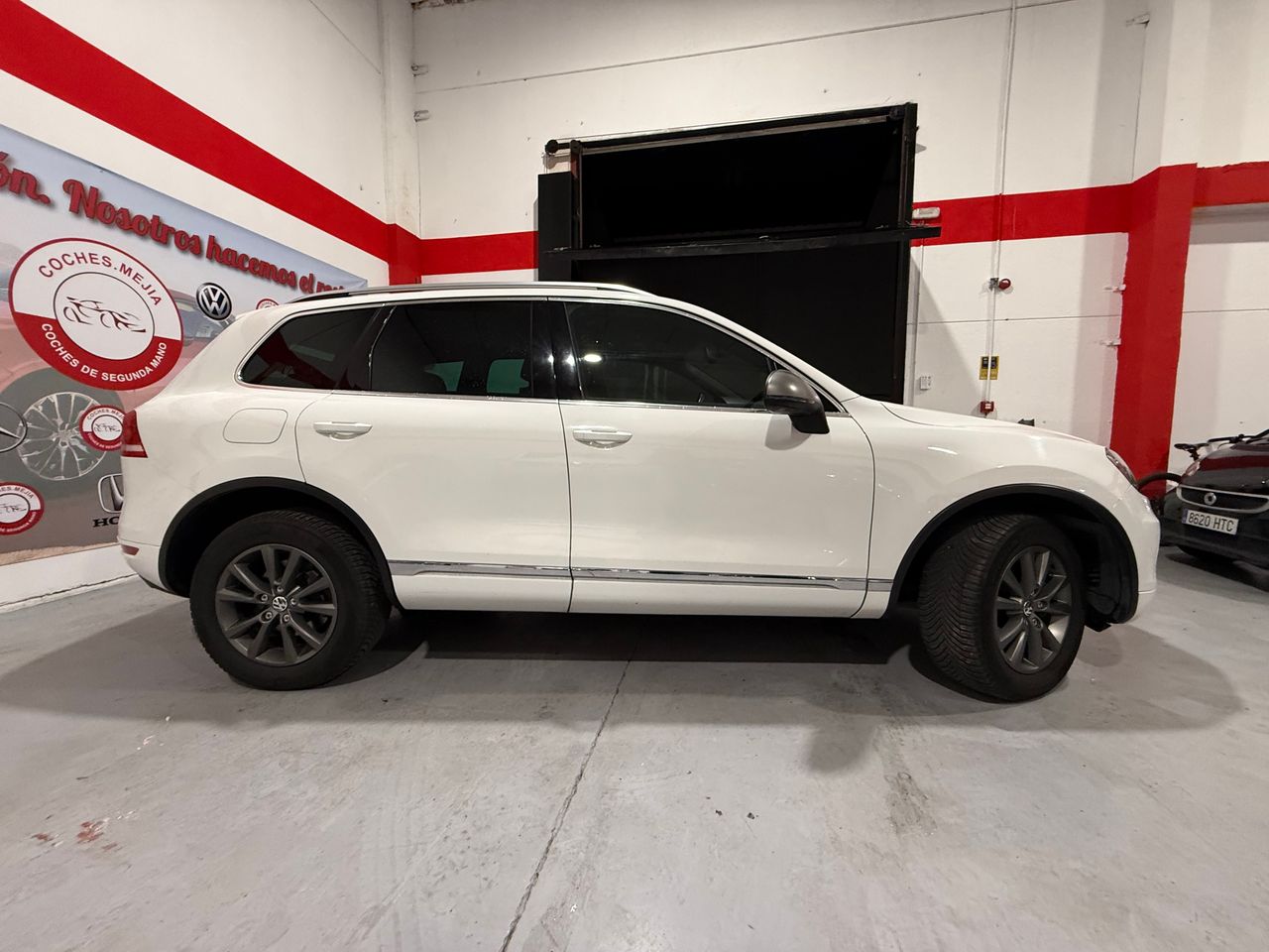 Volkswagen Touareg Premium 3.0 V6 TDI 245 CV BlueMotion Technology 4Motion Tiptronic - Foto 4