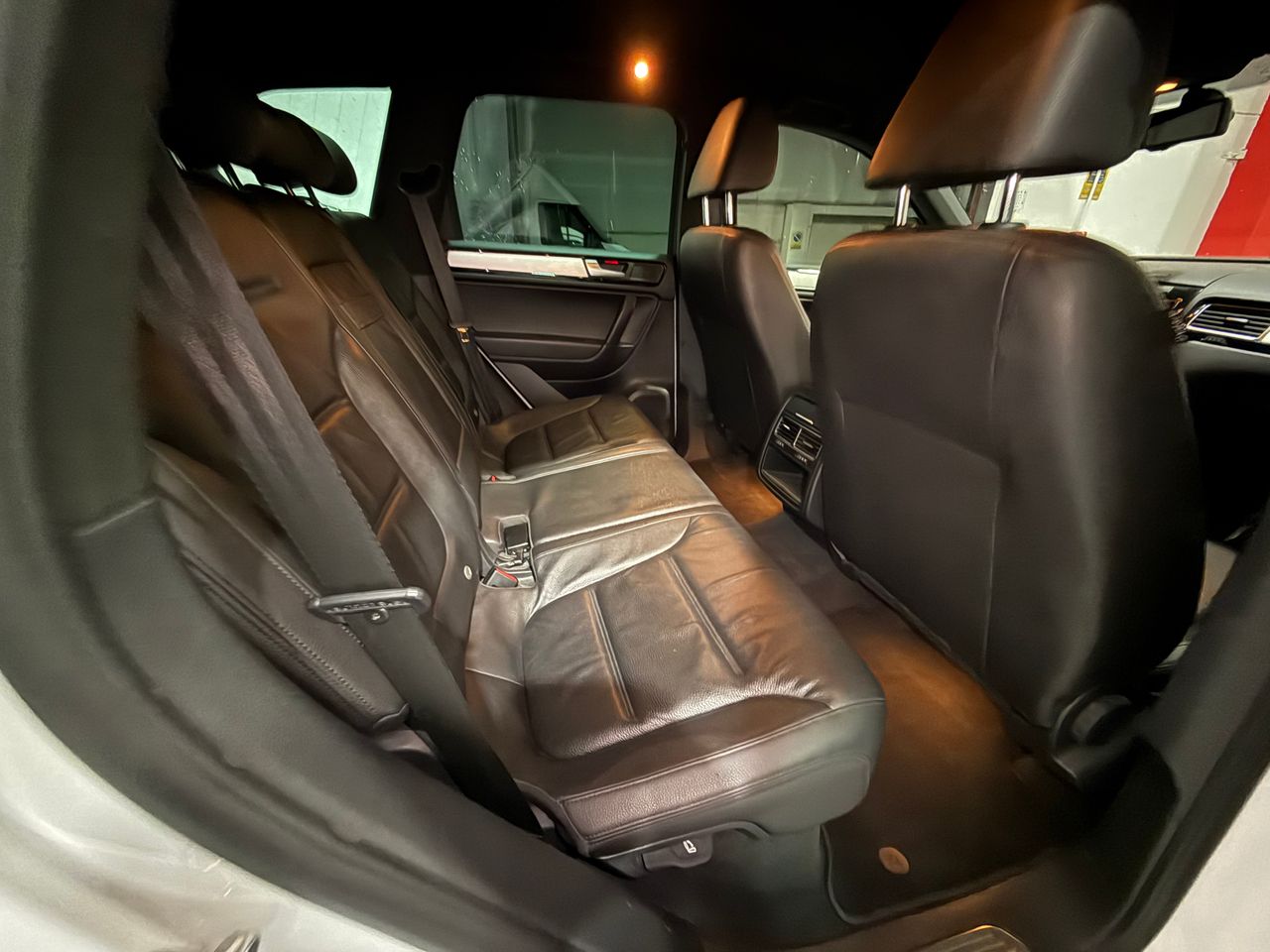 Volkswagen Touareg Premium 3.0 V6 TDI 245 CV BlueMotion Technology 4Motion Tiptronic - Foto 14