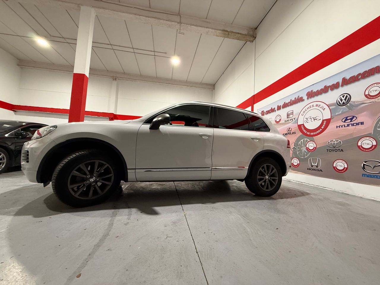 Volkswagen Touareg Premium 3.0 V6 TDI 245 CV BlueMotion Technology 4Motion Tiptronic - Foto 3