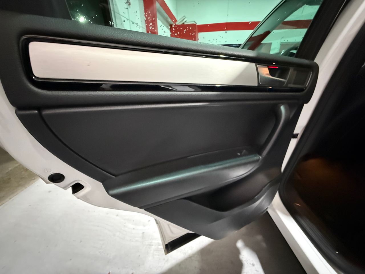 Volkswagen Touareg Premium 3.0 V6 TDI 245 CV BlueMotion Technology 4Motion Tiptronic - Foto 19