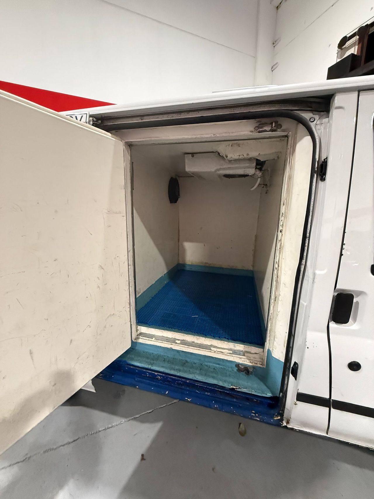 Ford Transit t260 TDCI 125 CV ISOTERMO - Foto 13