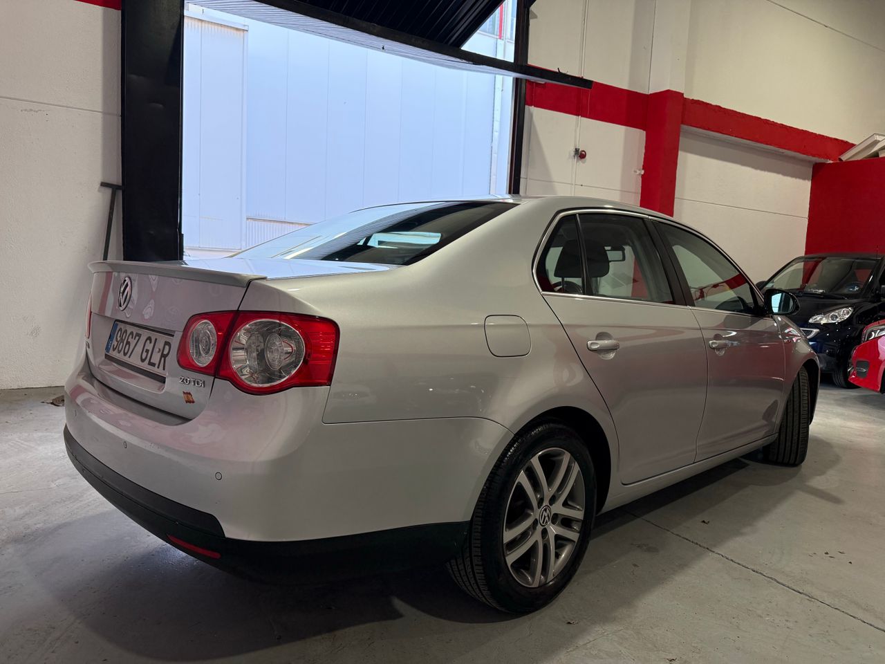 Volkswagen Jetta 2.0 TDI 140 DPF Highline - Foto 7